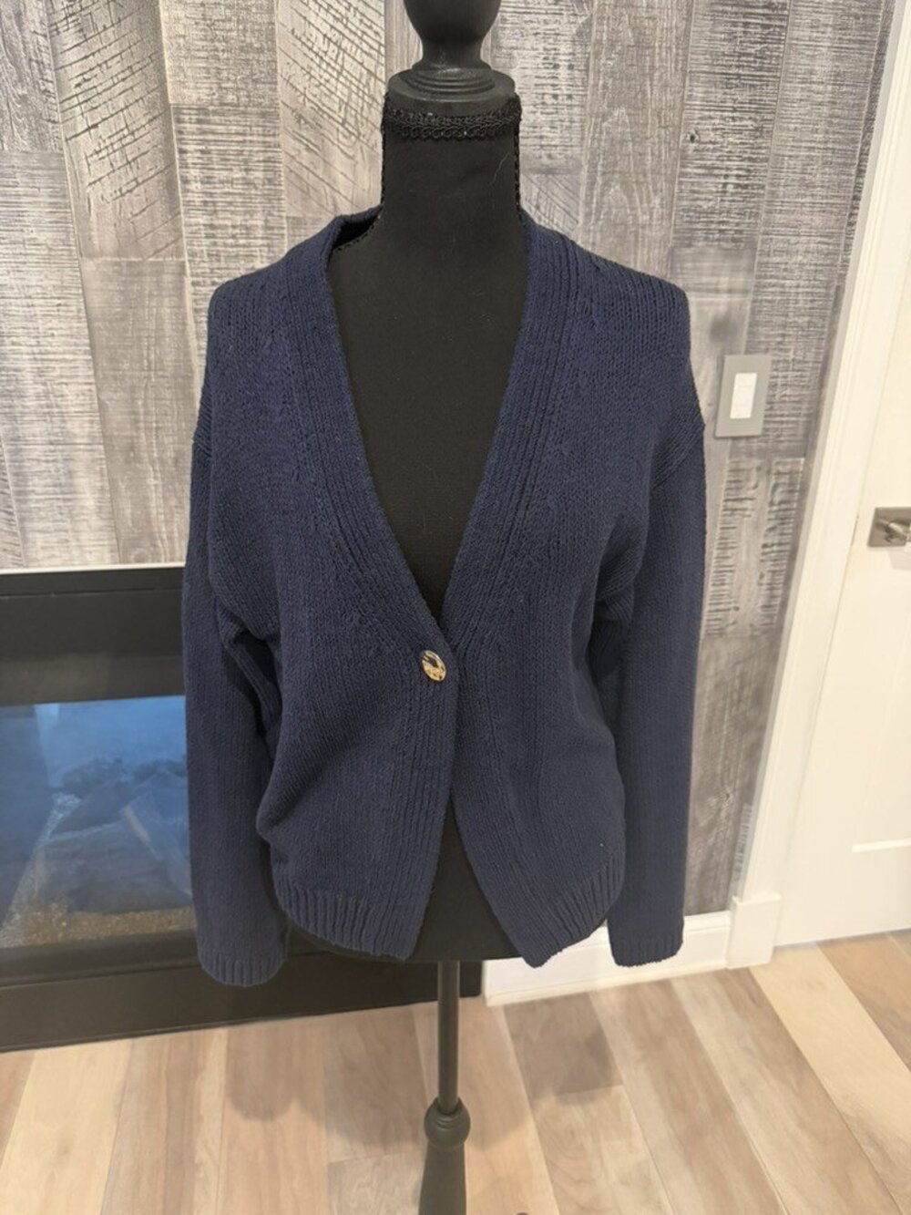 Abercrombie & Fitch Navy V-Neck Button Cardigan